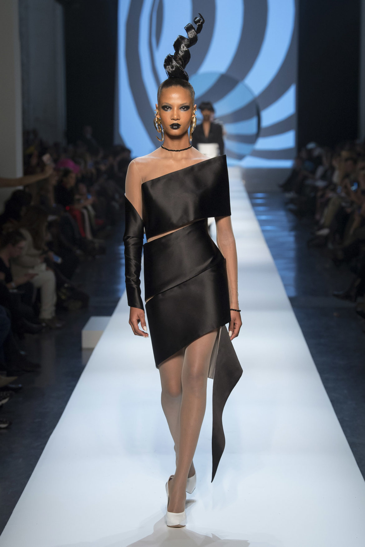 Les plus beaux mannequins du défilé Haute Couture Printemps/été 18 de